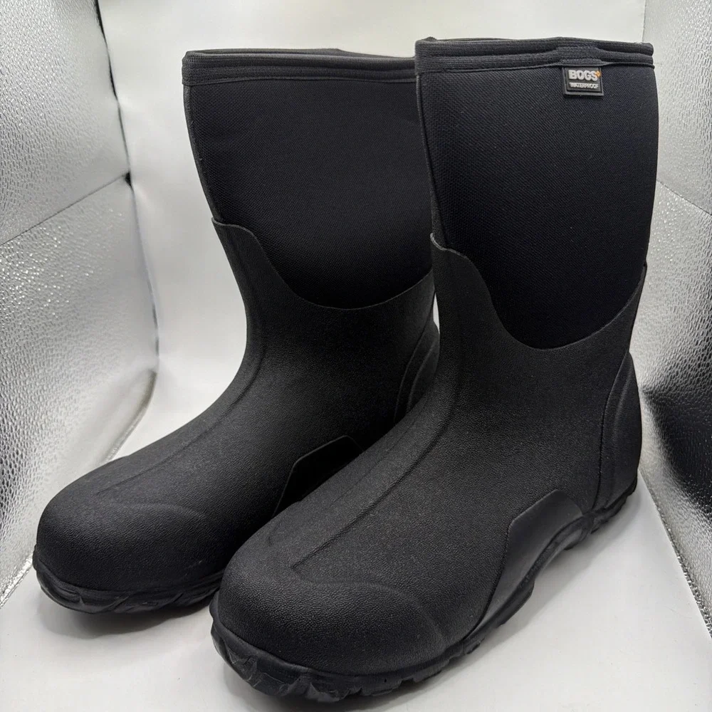 Bogs‎ Men's Comfortable Waterproof Classic Regular Mid Boot - Black, Size10